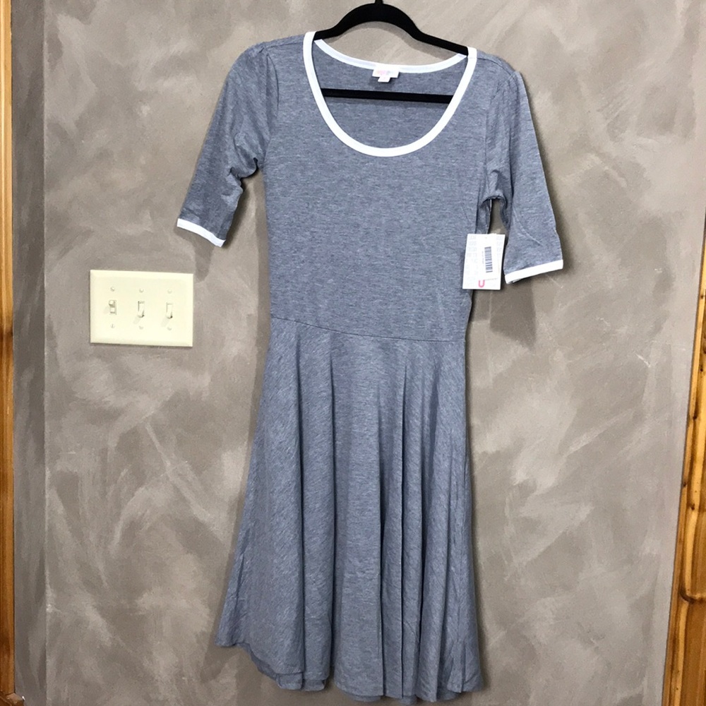 NWT LuLaRoe Nicole dress